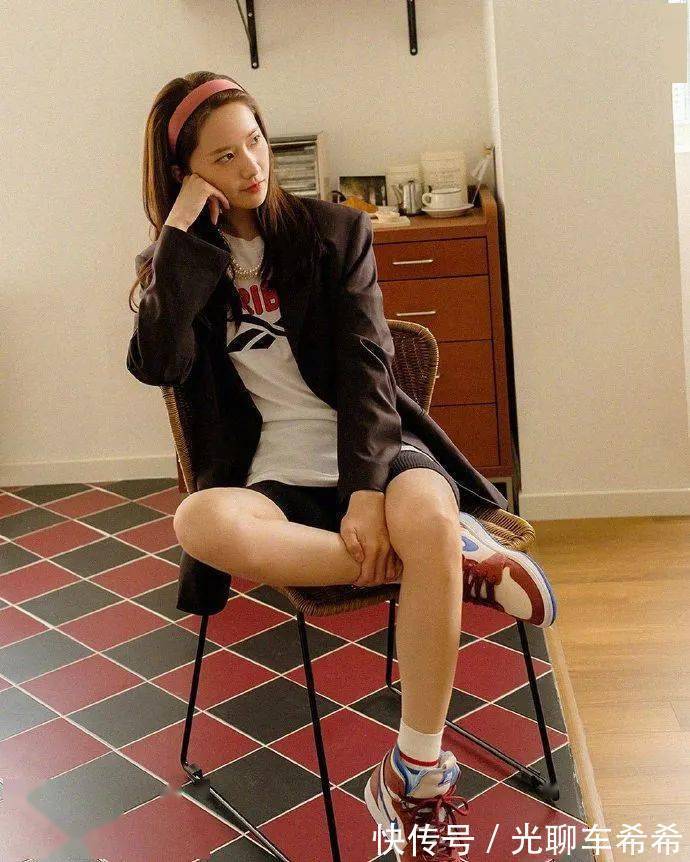 北京大降温，本卫衣爱好者狂喜！|下周穿什么 | jenner