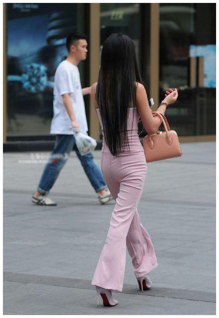  很浓|粉色佳人, 长发披肩, 少女味很浓