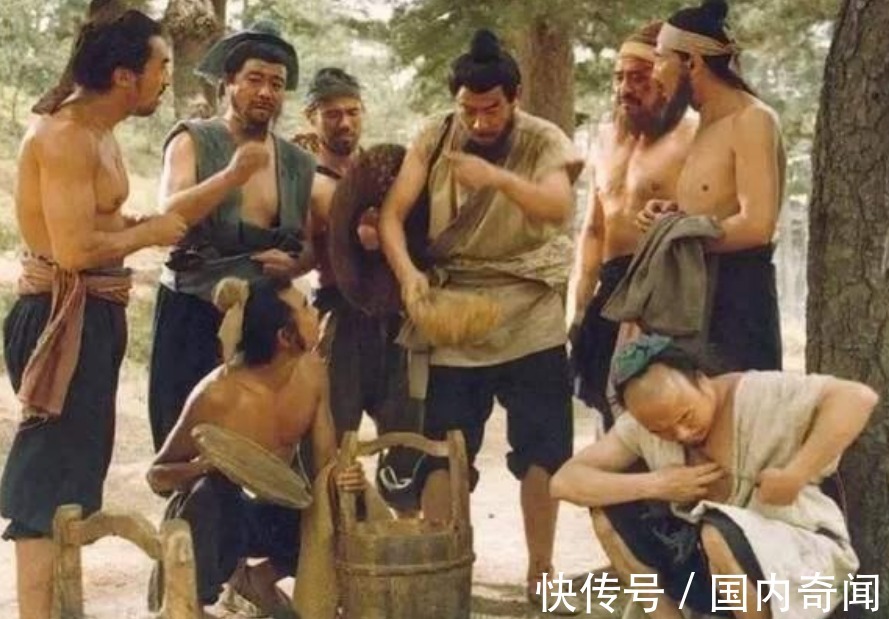 大哥!吴用临死前才明白,梁山真正的大哥,从来都不是宋江