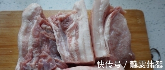 叉烧酱|猪肉放电饭锅中，焖30分钟，肉做出来比烧烤还香，家人都抢着吃