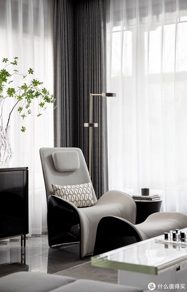 现代人|当现代风，遇见中式风，230㎡中式合院，白墙黛瓦下的诗意生活