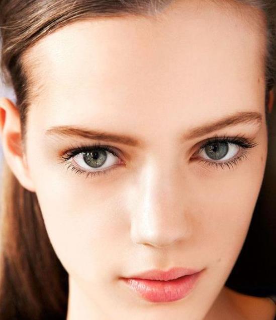 妆前乳|脸部的三个特征,出现两个颜值在下降,爱美的女孩看过来