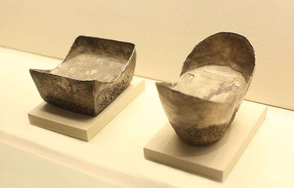 这话|清末传奇富商胡雪岩,临终告诫子孙“勿近白虎”,这话是何含义?