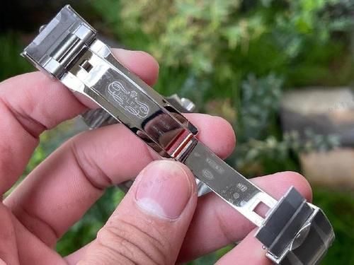  腕表|VS劳力士新款水鬼怎么样？品鉴劳力士新款41mm绿水鬼和黑水鬼！