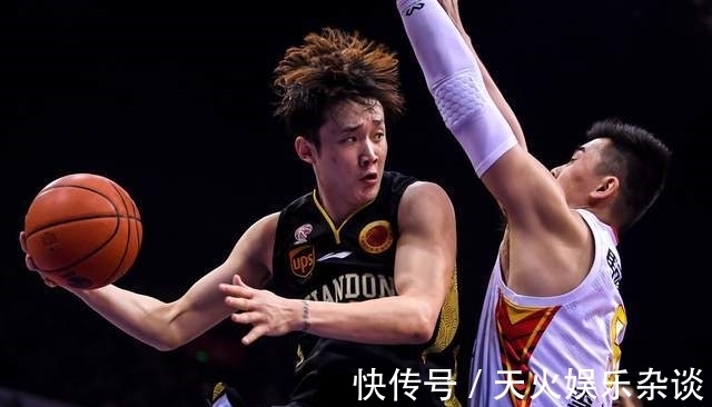 山东男篮|丁彦雨航伤停8周!一人遭千夫所指,9600万山东父老呼唤巩晓彬