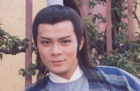 武功!洪七公有一门隐藏的武功, 一出手天下无敌, 可惜全书只用过一次!