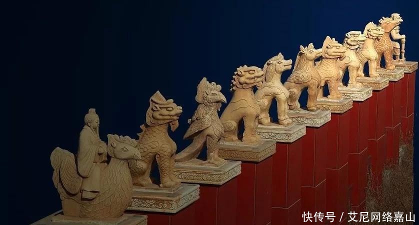 宫廷|宫廷建筑上的“五脊六兽”都是什么神兽?领队的小老头是谁?