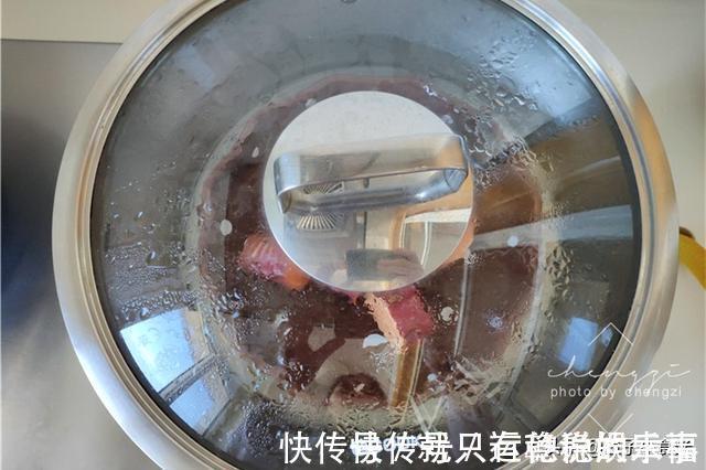 45岁阿姨轻断食午餐,走红朋友圈,网友:吃这么多还不胖,佩服