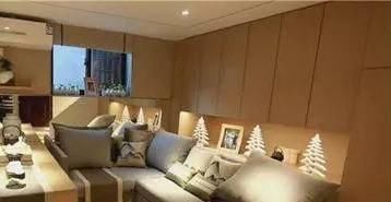 客厅|一家四口住豪华别墅，却只能睡客厅打地铺，设计师爆改15㎡变6房