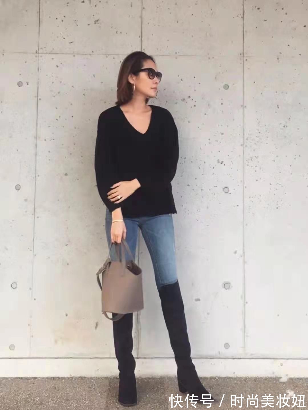 高跟鞋|50岁女人穿衣越简单越高级,秋季毛衣极简搭配,气质又时髦