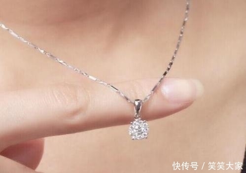 造型|买“项链”,黄金还是白金好?内行人道出实情,别再胡乱买错了!