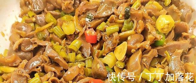 酸辣鸡胗最好吃的做法！酸辣爽口，特别下饭！家常做法！
