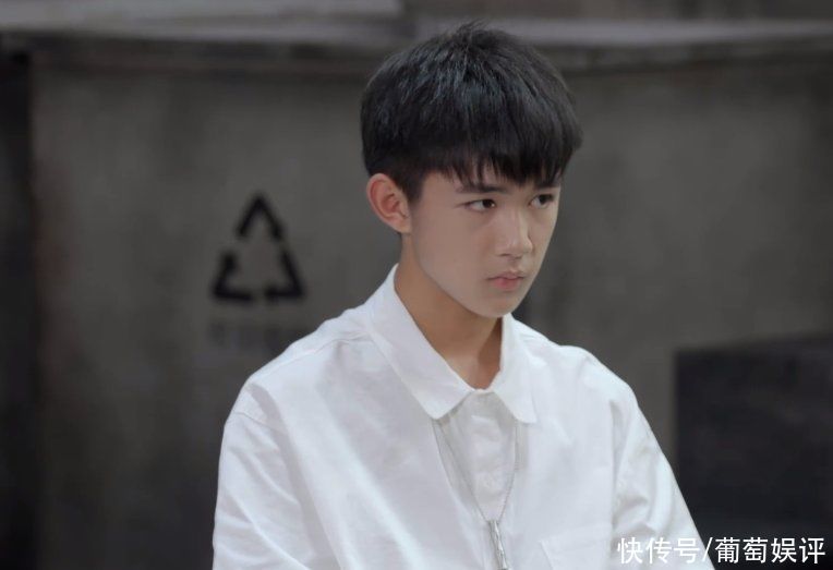 對話|宋亞軒穿越時空與朱朝陽對話，《隱秘的角落》結局重新改寫會如何