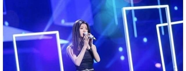 单依纯终于淘汰了!上综艺与学习,在她心里哪个更重要?