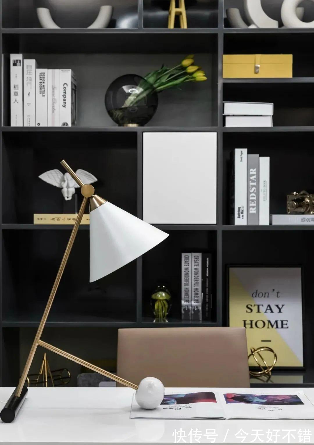 布置|80㎡现代轻奢,整体灰色调为主色,简约而舒适!