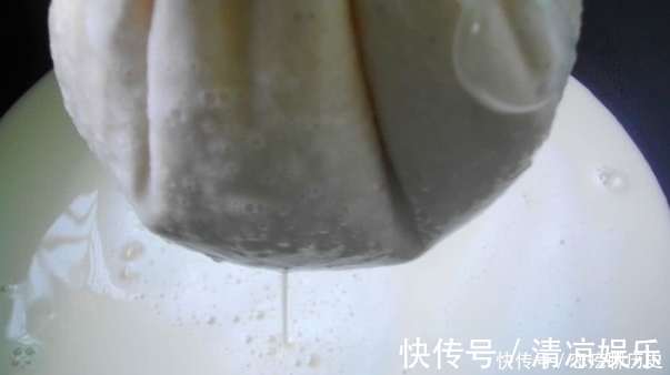 自制豆腐，干净零添加，比做豆浆多2步，记住2个比例，不比买的差