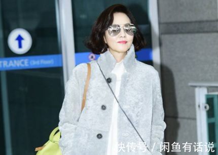 层次感 女人到中年适合“长发”还是“短发”?关键看这4点,剪错会显老