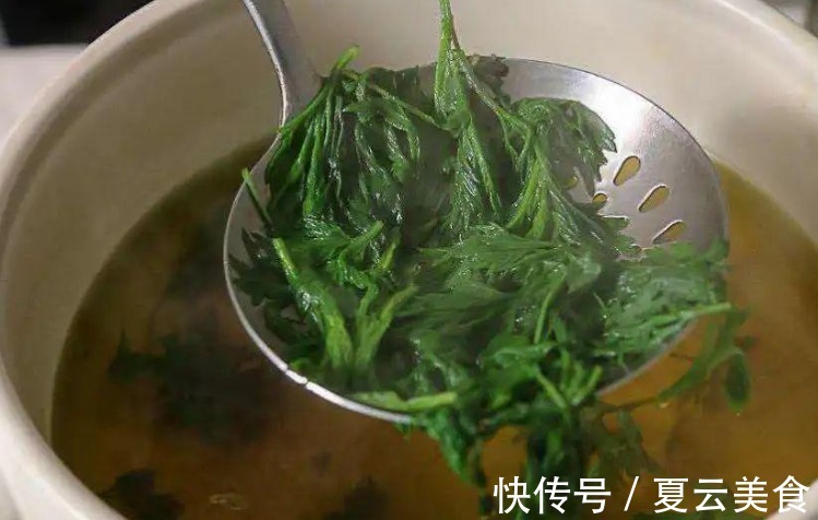 吃法|眼下最该吃的食材，农村路边到处是，简单一煮，尤其女人要多喝