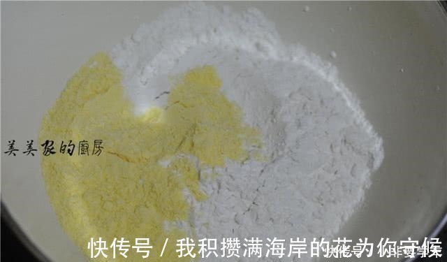 早餐|一个鸡蛋一勺粉,营养早餐并不难,金黄焦嫩,从此不吃早餐摊!