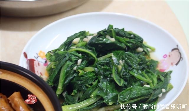 父亲过生日在家里聚餐,我下厨做了8菜1汤,分量十足又实惠