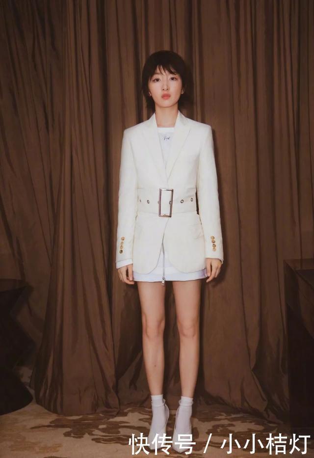 身材比例|小个子女生穿衣怎么不吃亏学会4个“搭配窍门”,显高就简单了