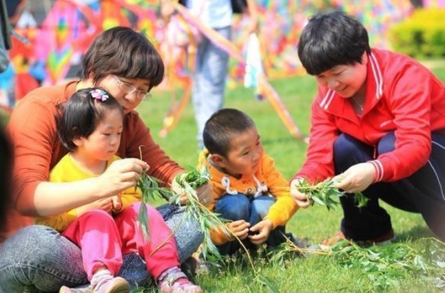 生长发育|妈妈记住宝宝两岁后，要做好五方面，促进宝宝生长发育，别弄错