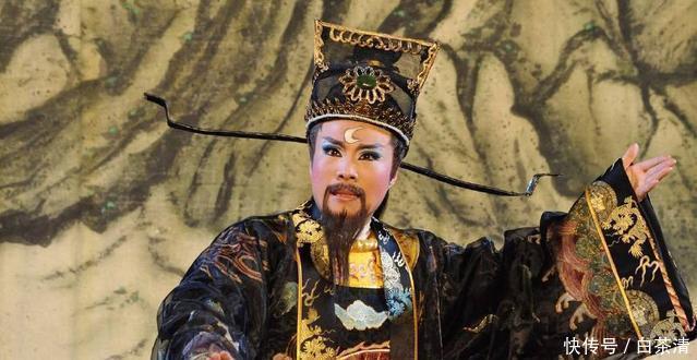 古代|在古代，明明是皇帝才可以穿龙袍，为什么包拯也能穿呢！