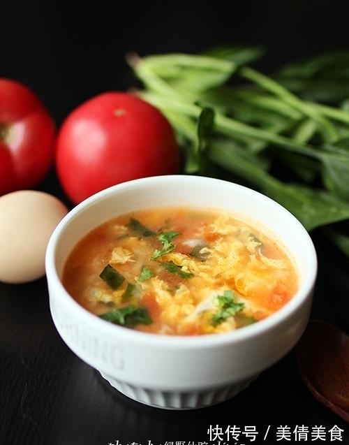 疙瘩汤这样做，好看更好喝，10分钟上桌