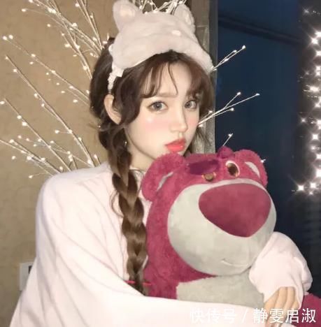 阿姨|女孩子常用手“摸”这3部位,颜值会越来越低,难怪被叫“阿姨”