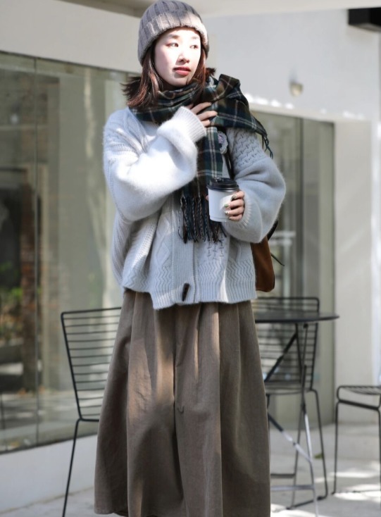 小个子|入冬先安排这4条半身裙,够美够撩人,小个子都能够驾驭