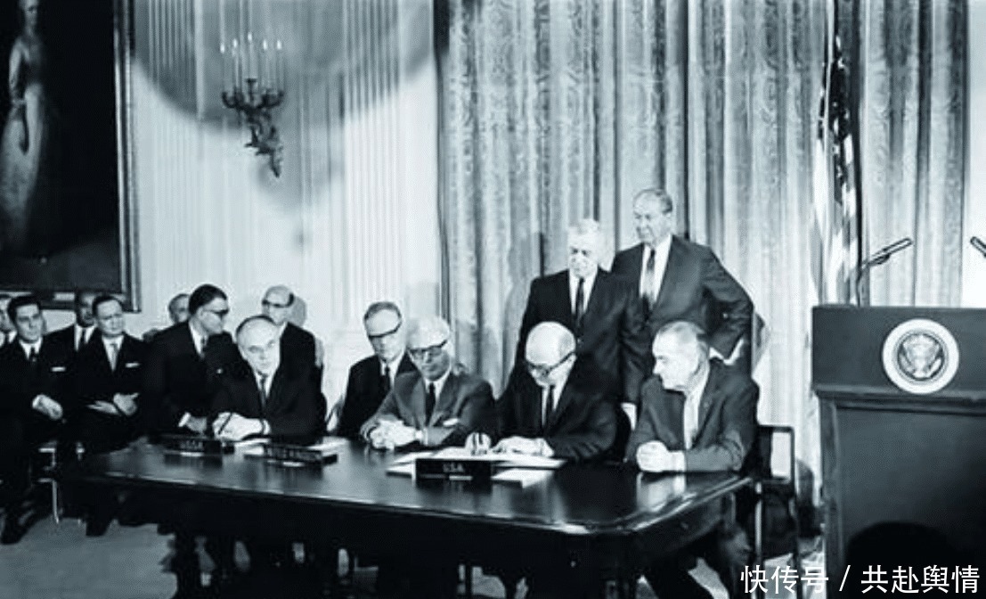 女商人将太阳据为己有,跟全球人收费,美副总统高兴:有人担责了