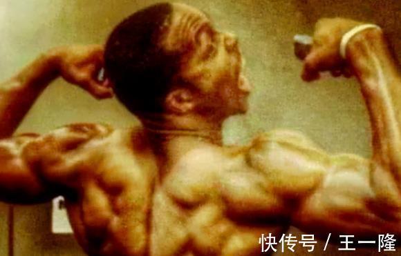 肌肉男|NBA中锋位置肌肉男很多,但是像奥尼尔这样“非人类”就一个!