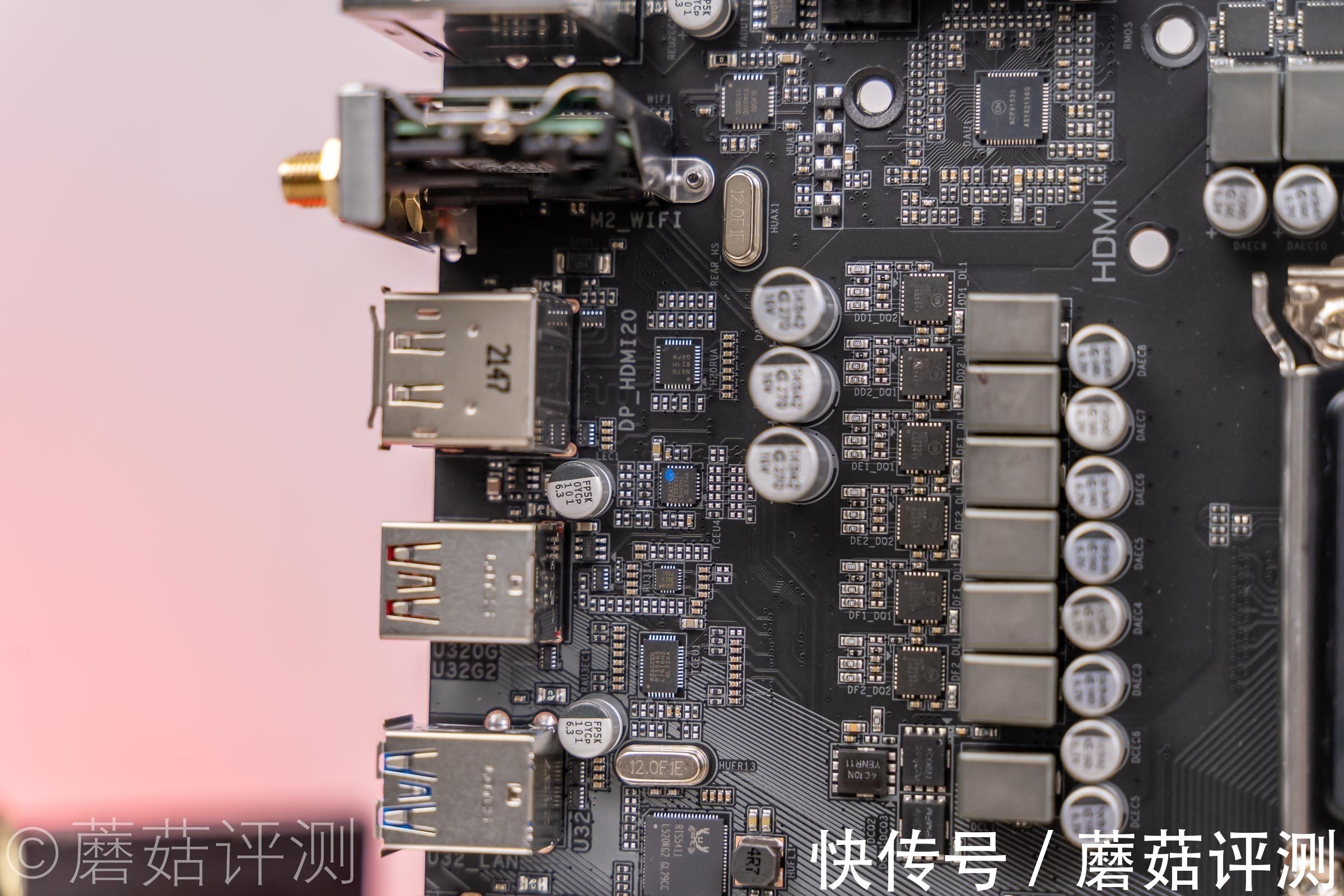 技嘉|外观出色，细节配置上乘、技嘉雪雕B660M AORUS PRO AX 主板评测