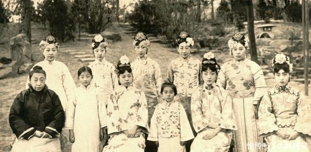 生活|出身高贵,容貌倾城,终生未嫁,晚年进养老院却因吃饺子不幸离世