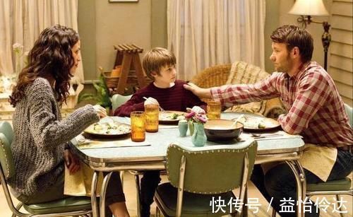 菜板|建议姐妹:不管有钱没钱,家里这4样要勤更换,别为节俭影响健康