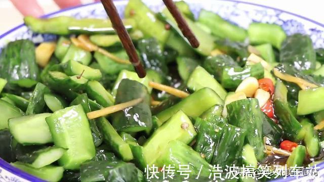 小米辣|原来腌黄瓜这么简单，一个小时就能吃，清脆开胃，放三个月不坏