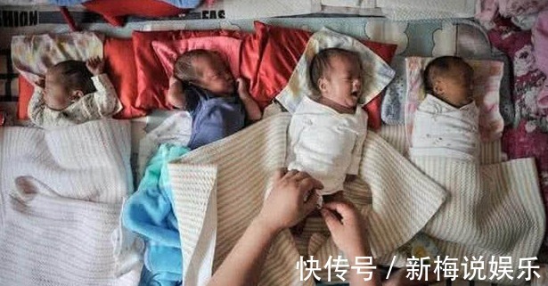 年轻小伙喜当爹,妻子生下女儿一周后又生三个孩子,还有这操作