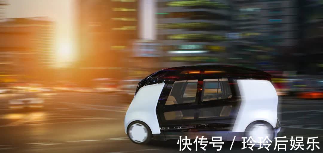 事故|马斯克终于认了:“自动驾驶比想象的难”!比技术更难的是事故追责机制