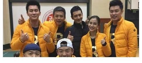 節(jié)目中屢次被孤立，淪為跑男邊緣人物的鄭愷，為何不舍得退出？