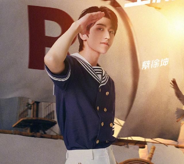 奔跑吧兄弟8|跑男101期嘉宾海报,细看全员“眺望”动作,爱豆演员差距很明显