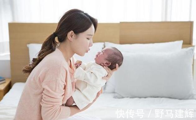 母亲|经常抱的宝宝,和经常躺的宝宝哪个更健康?医生直言:差距很明显