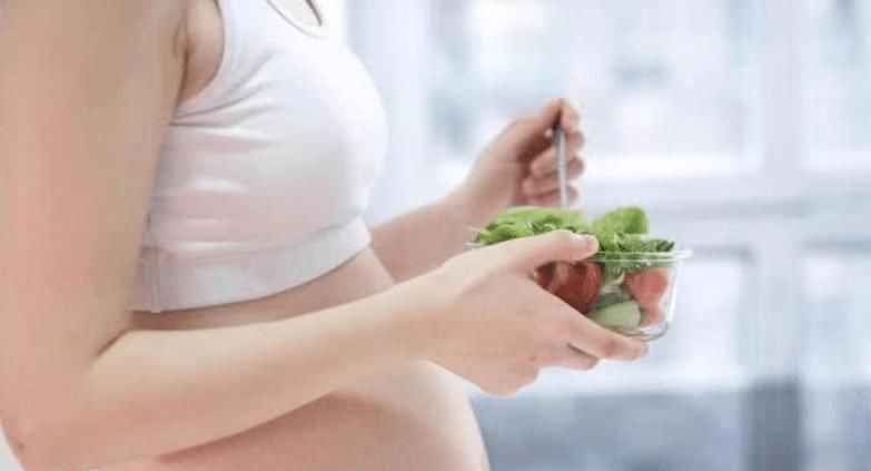 胎心|腹中住着“男宝宝”的孕妈,孕期一般有3种现象,看看你占了几条