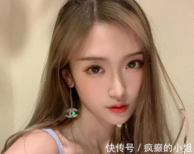 腐团儿|腐团儿又出“经典之作”COS纲手相似度百分百,这颜值颠覆认知