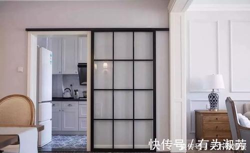 轨道|为什么有钱人厨房不装推拉门?他们装这种更实用美观,太机智了