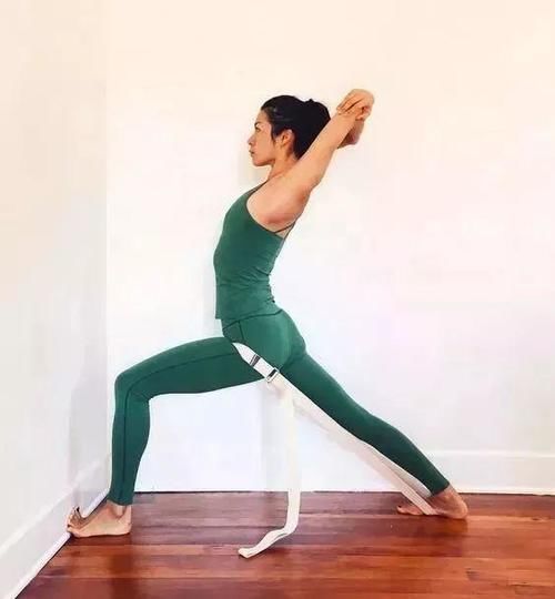 双腿|墙壁才是最好的瑜伽老师，初学者必知！