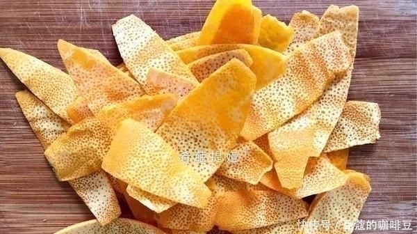 喉咙|嗓子痒总想咳嗽的人,拿它当零食吃,化痰液润喉咙,不懂可惜了