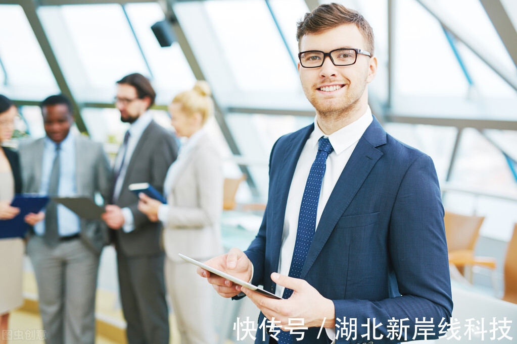 外呼|电话机器人:有我做帮手,你多久能做销冠?
