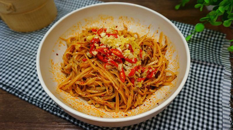 王小厨|此菜被称为“消食菜”,比肉好吃,消食开胃,花3块钱能做一大盘