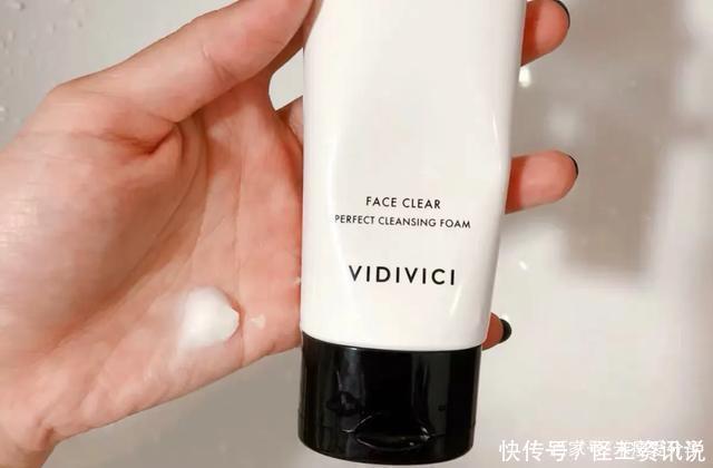 山茶花|网红5款洗面奶拔草,干皮紧绷感十足,风刮很大实际很差!