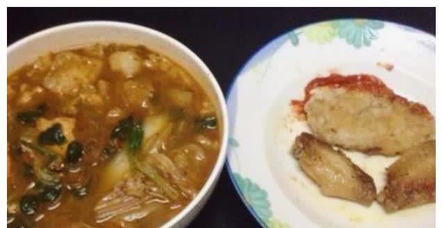 凉拌菜|医生提醒:这8类菜不能隔夜,吃不完最好直接丢掉,不要盲目节约